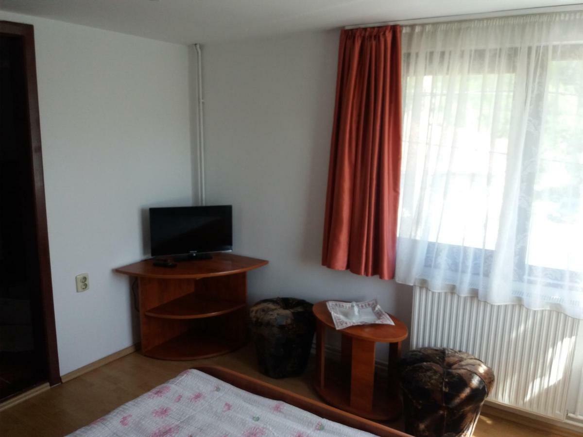 Casa Elena Hotel Moieciu de Jos Luaran gambar