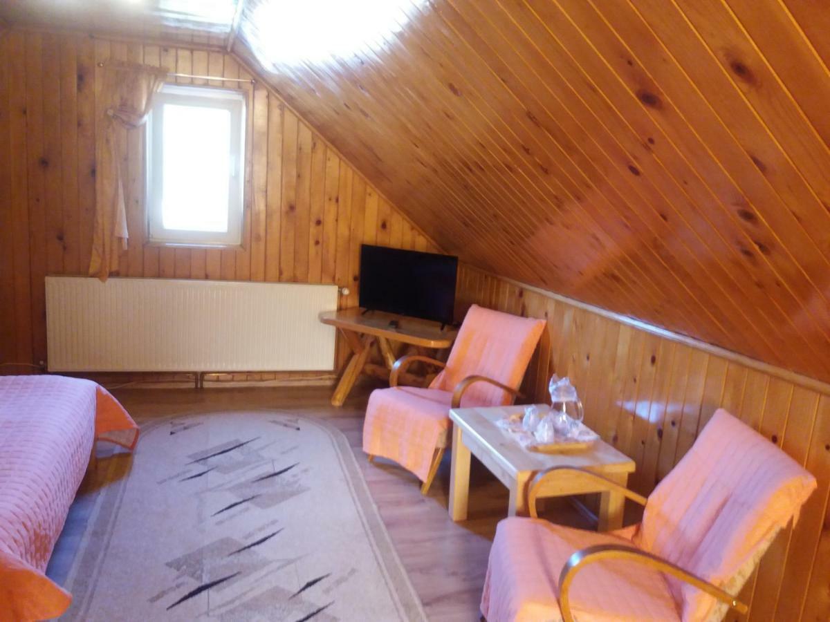 Casa Elena Hotel Moieciu de Jos Luaran gambar